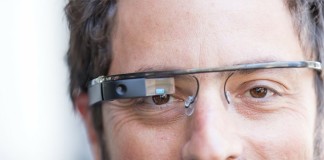 Facebook, Twitter, CNN, Tumblr And Other Apps Unveiled For Google Glass At Google I/O