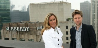 Search For New Retail Chief At Apple Over