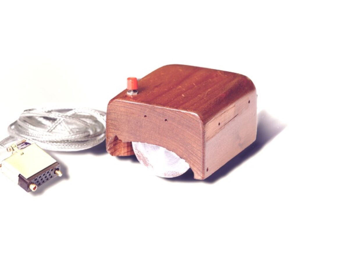 「 世界で1つ 」１９５０年製 シリアル００１MIGHTY MOUSE first-mouse-1200x900.jpg