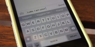 Tuesday Tips: Hide The QuickType Bar In iOS 8