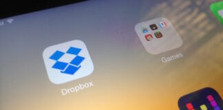 Dropbox For iOS Gets A Share Sheet Extension In Version 3.7