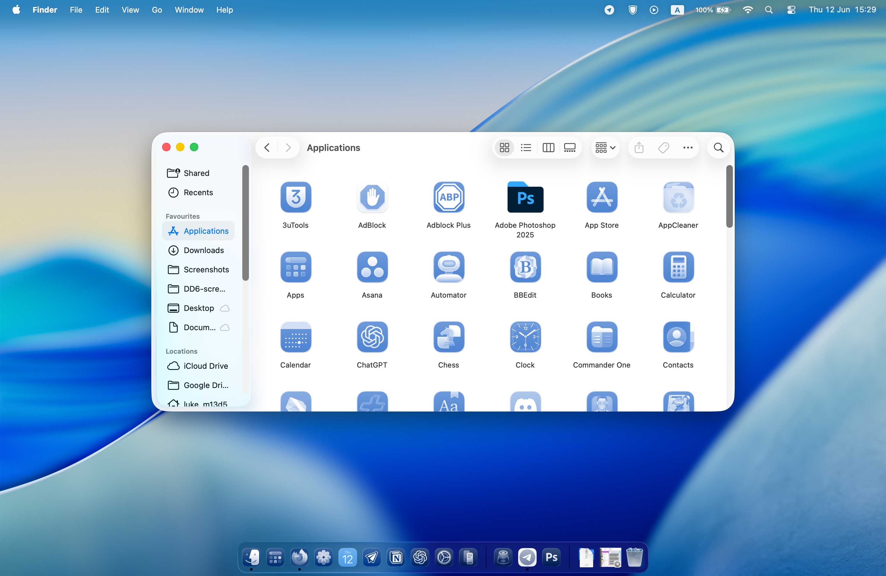 finder view in macOS Tahoe
