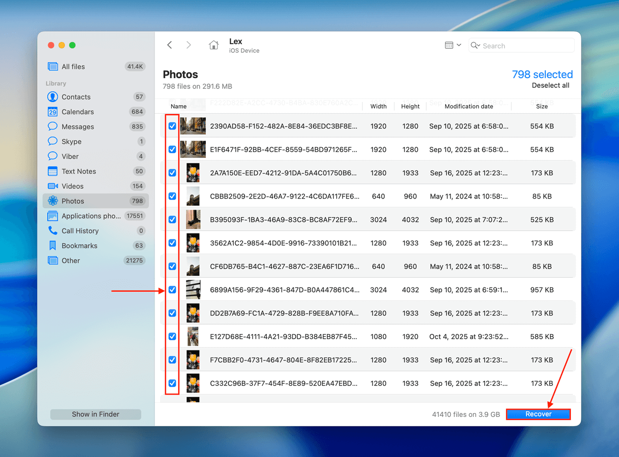 Selecting the iPhone files I want to recover in Disk Drill