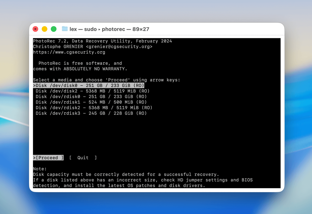 PhotoRec for Mac source selection menu